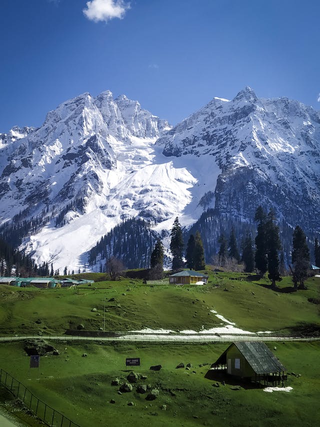 Rare Sufi Getaway Kashmir